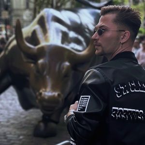 Meet your Posher, Eric